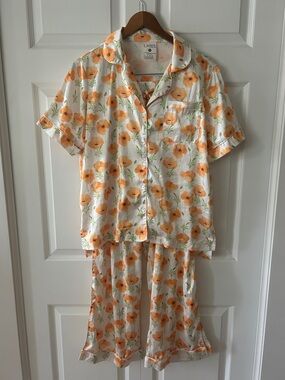 Lates by Kate Satin Poppy Pajama Set Sz M